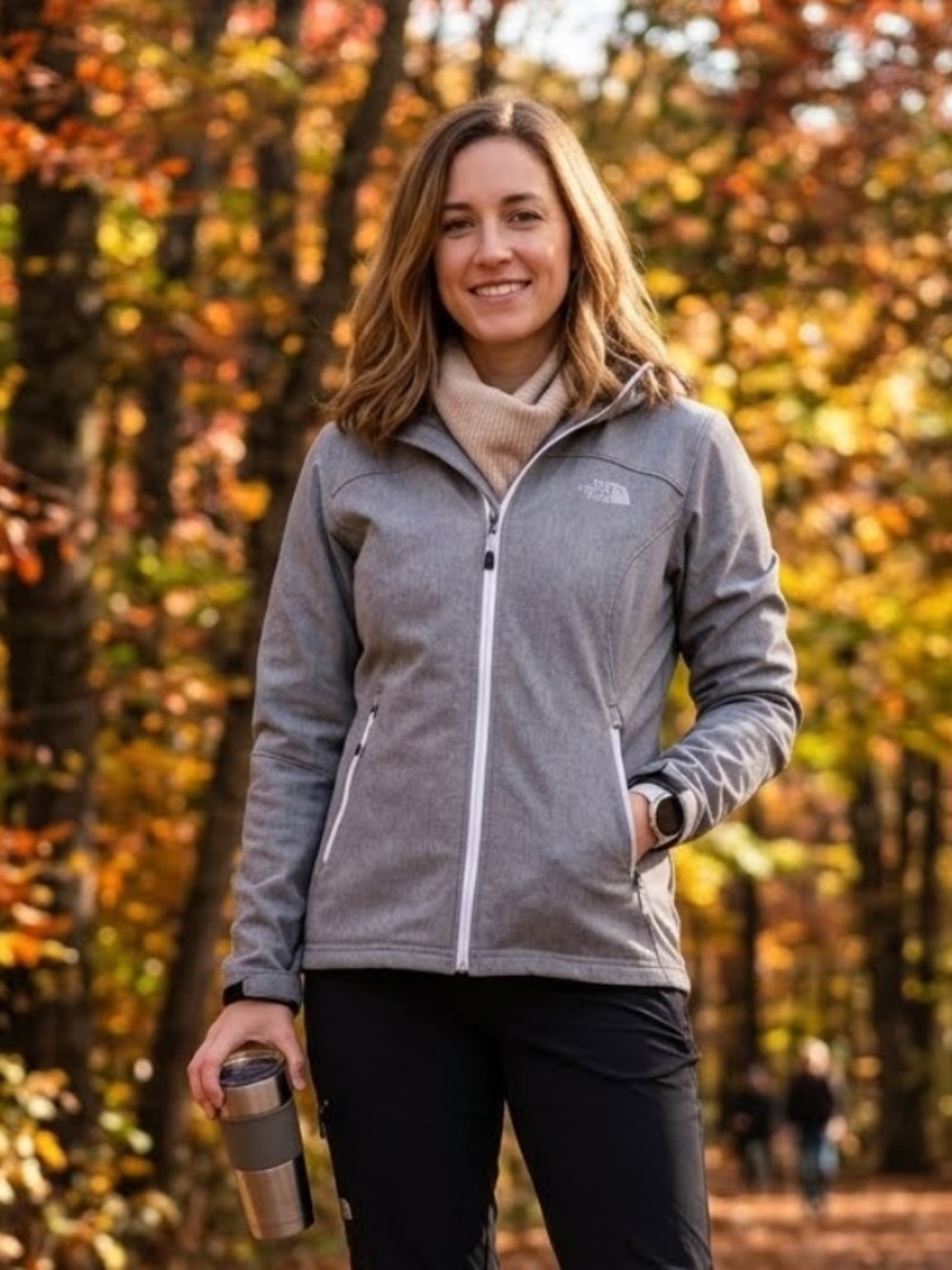 THE NORTH FACE Jacket
Hooded Softshell 
Heather Gray
Large
Like new